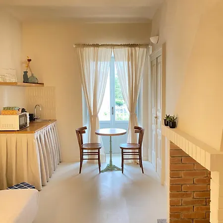 Couette-café La Dimora Di Pindaro 3*