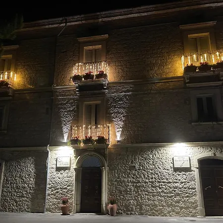 La Dimora Di Pindaro Bed & Breakfast 3*